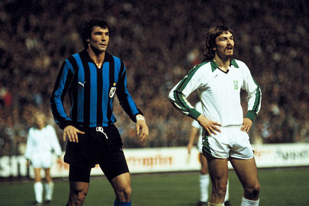 乎球队的当 乎球队的当